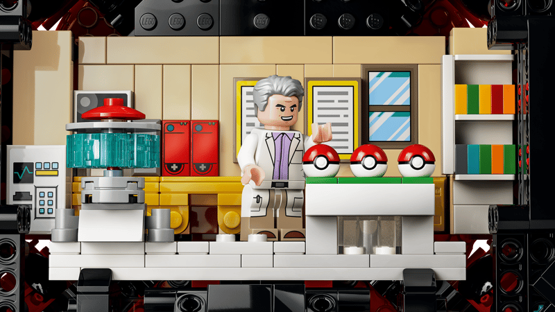 LEGO® Pokémon Iconic Trainer Moments Poké Ball Set 72154